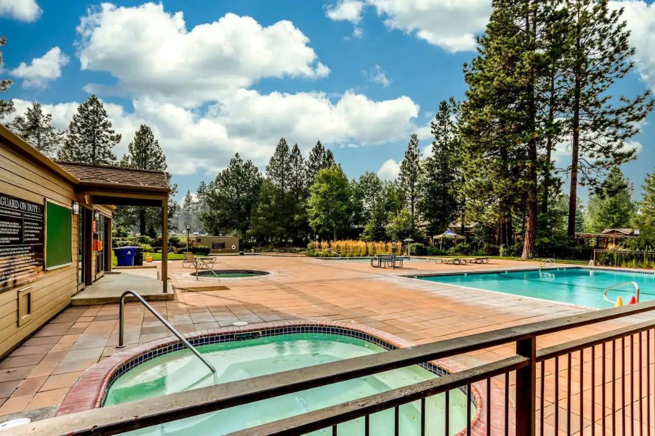 Seventh Mountain Resort Deschutes River Woods Luaran gambar